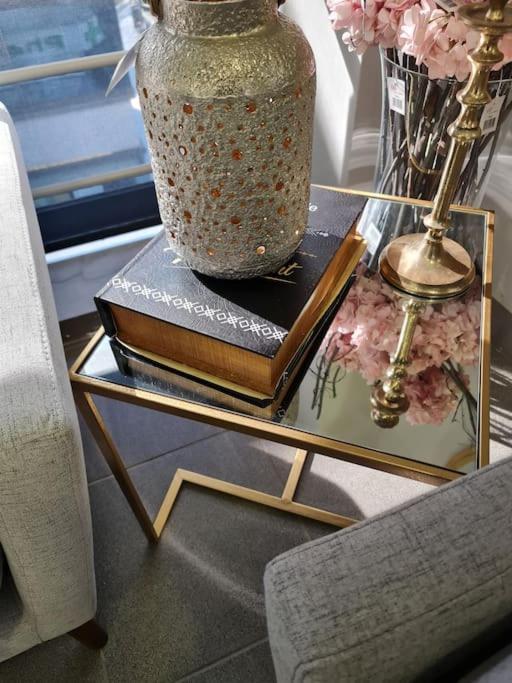 Apartment Simple & Noble *